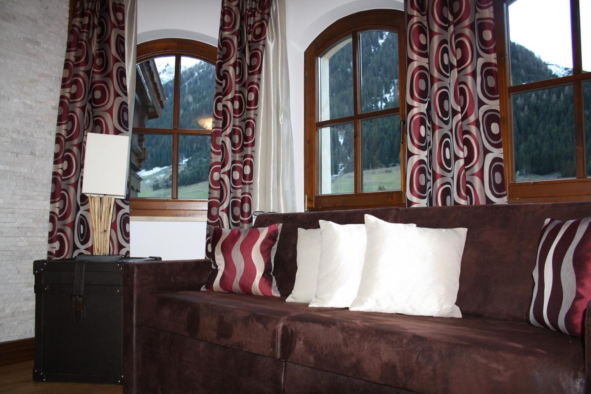 Alpinlounge Raetia Appartements Ішгль Номер фото