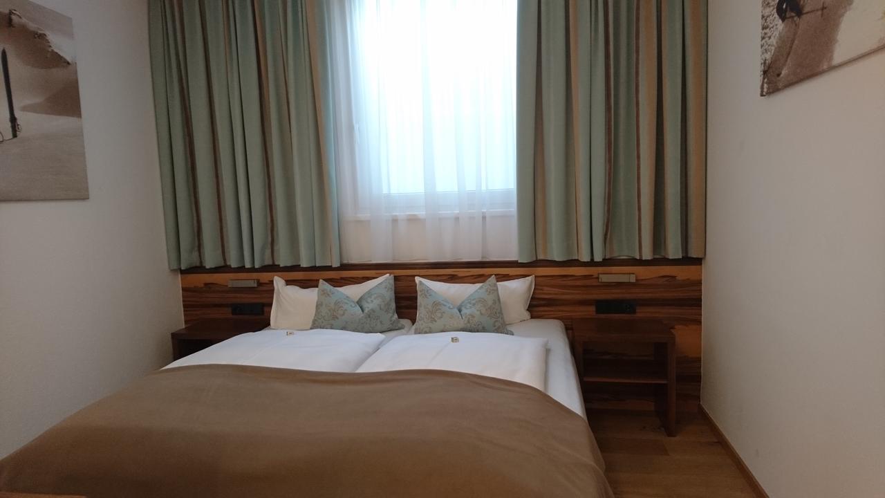 Alpinlounge Raetia Appartements Ішгль Екстер'єр фото