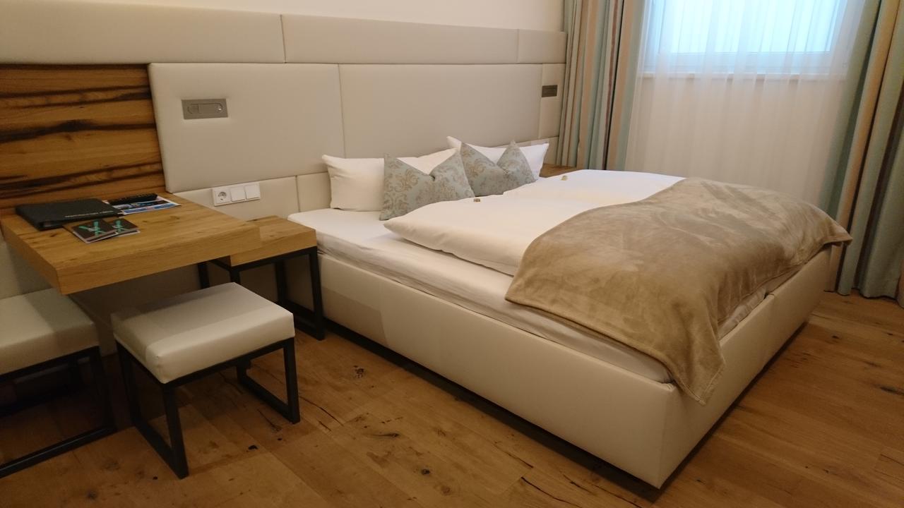 Alpinlounge Raetia Appartements Ішгль Екстер'єр фото